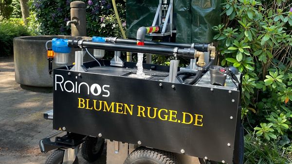 Gießroboter der Firma Blumen Ruge