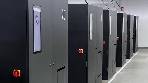 In den 3D-Druckern entstehen die Schuhe von Zellerfeld