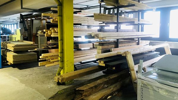 Lagerbereich von Schrott bewahre